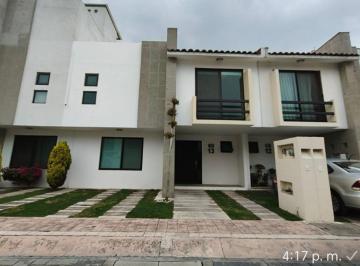 Casa de 3 habitaciones, San Mateo Atenco · Oportunidad Casa en El Fortin en Renta Mediana