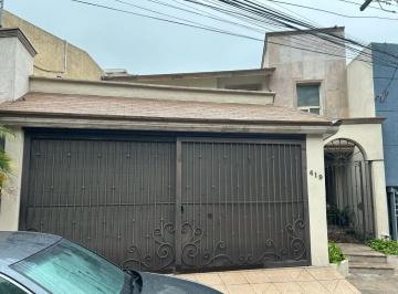 Casa de 3 habitaciones, Monterrey · Casa en Venta en San Jeronimo, Monterrey, N. L.