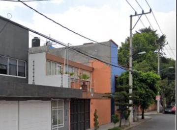 Casa de 4 habitaciones, Azcapotzalco · Casa en Venta Ignacio Allende, Claveria, Ciudad de México, Cdmx, México