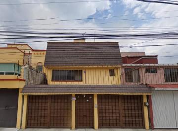 Casa de 4 habitaciones, Xochimilco · Casa en Venta en Xochimilco Cdmx