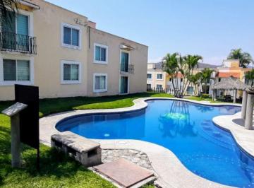 Casa en condominio de 2 habitaciones, Xochitepec · Casa en Venta Al Sur de Cuernavaca, Alberca, Vigilancia, Xochitepec Morelos