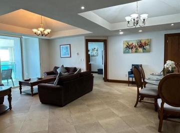 Departamento · 180m² · 3 Recámaras · 1 Estacionamiento · Departamento Renta Bay View Grand - Zona Hotelera