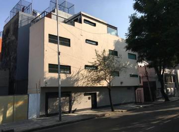 Casa de 7 habitaciones, Cuauhtémoc · Edificio en Esquina: Joya Para Co - Living y Rentas Cortas en Sta. María La Ribera