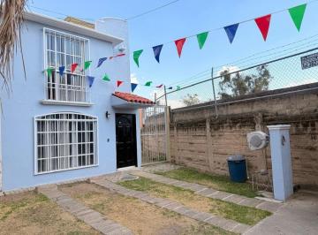 Casa · 70m² · 3 Recámaras · 2 Estacionamientos · Los Pinos 3 Habitaciones 2 Niveles