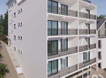 Departamento · 87m² · 1 Recámara · Departamento en Venta en Puerto Vallarta 1 Recamara Cerca de La Playa