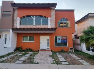 Casa de 3 habitaciones, Tlajomulco de Zúñiga · Casa Fuerte - Coto El Vigia 126