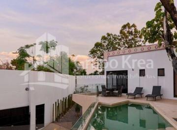 Casa de 4 habitaciones, Oaxaca de Juárez · Casa Grande Bien Distribuida