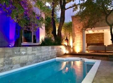 Casa de 4 habitaciones, Atizapán de Zaragoza · Casa en Venta o Renta en La Estadía