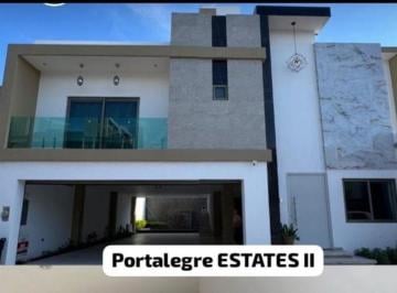 Casa en condominio · 610m² · 6 Recámaras · 4 Estacionamientos · Residencia en Venta en Portalegre Estates, Culiacan Sinaloa