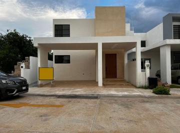 Casa de 4 habitaciones, Conkal · Casa en Venta en Privada Zendera