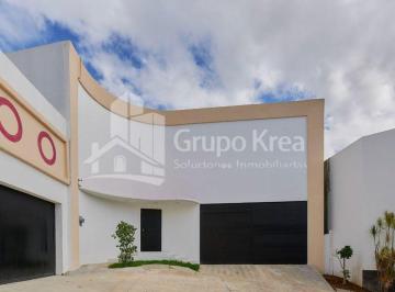 Casa de 5 habitaciones, Oaxaca de Juárez · Casa Nueva con Jardín