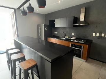 Casa · 167m² · 2 Recámaras · 2 Estacionamientos · Townhouse en Renta de 2 Recámaras en Montes de Amé