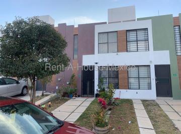 Casa · 76m² · 2 Recámaras · 1 Estacionamiento · Casa en Venta en Puertas de San Miguel, Qro. Ideal Para Inversión