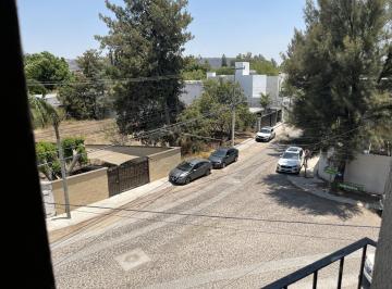 Oficina · 38m² · 3 Estacionamientos · Oficina en Fraccionamiento Jurica Pinar