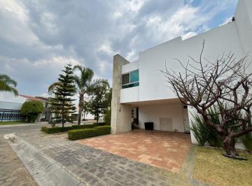 Casa de 3 habitaciones, San Pedro Cholula · Hermosa Casa en Venta, Residencial Quetzalcóatl – Ubicación Privilegiada Junto a La Recta a Cholula