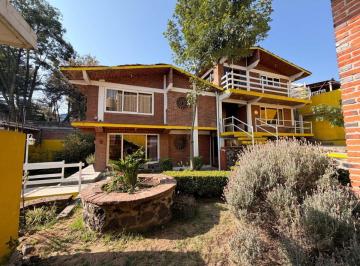 Casa de 5 habitaciones, Tlalpan · Casa con 495 m² Superficie de Terreno, 5 Recámaras en Venta en Héroes de Padierna