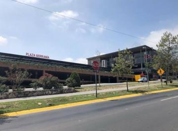 Local comercial · 82m² · 29 Estacionamientos · Local Para Restaurante Plaza Serrania Av Puerta de Hierro Cumbres Mty