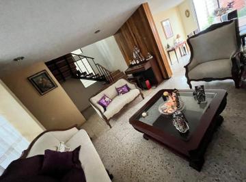 Casa de 3 habitaciones, Puebla · Casa en Venta con Local Comercial en Prados Agua Azul