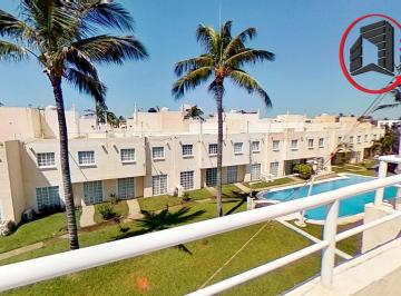 Casa · 117m² · 3 Recámaras · 1 Estacionamiento · Casa en Venta Puente del Mar 3 Recamaras
