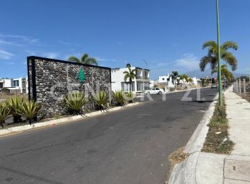 Terreno / Lote · 126m² · Terreno Habitacional en Venta en Fraccionamiento Real de San Jorge