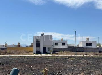 Terreno / Lote · 126m² · Terreno Habitacional en Venta en Fraccionamiento Real de San Jorge