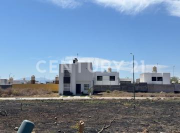 Terreno / Lote · 126m² · Terreno Habitacional en Venta en Fraccionamiento Real de San Jorge