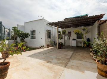 Casa en condominio · 120m² · 3 Recámaras · 2 Estacionamientos · Casa con Excedente en Venta en Mirador del Bosque