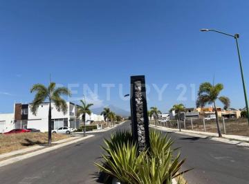 Terreno / Lote · 126m² · Terreno Habitacional en Venta en Fraccionamiento Real de San Jorge