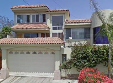 Casa de 5 habitaciones, Tijuana · Casa en Venta en La Colonia Playas de Tijuana en Jardines Playas de Tijuana en Tijuana