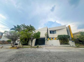 Casa de 4 habitaciones, Zapopan · Casa en La Estancia Zapopan