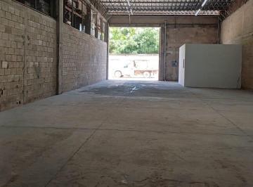 Bodega comercial · 300m² · 1 Recámara · Bodega en Renta – 300 m² - Av Colosio
