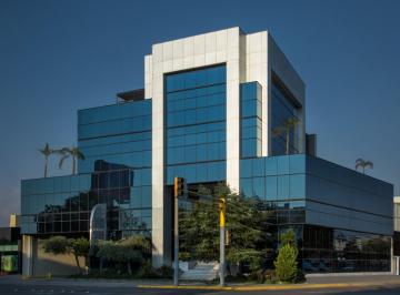 Oficina · 180m² · 4 Estacionamientos · Oficina en Renta Edificio Ángeles, Paseo del Moral y Blvd. Campestre, León, Guanajuato