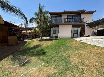 Quinta de 3 habitaciones, Zapopan · Casa de Campo con Alberca en Los Robles, Villas de Monticello