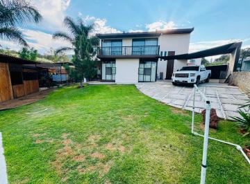 Quinta de 3 habitaciones, Zapopan · Casa de Campo con Alberca en Los Robles, Villas de Monticello