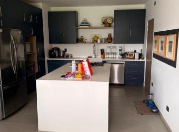 Departamento · 161m² · 3 Recámaras · 2 Estacionamientos · Departamento en Venta!