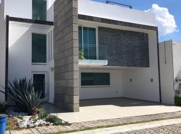 Casa de 3 habitaciones, San Andrés Cholula · Hermosa Casa Amplia en Renta en Lomas de Angelopolis