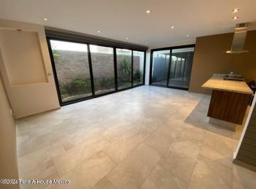 Casa · 263m² · 4 Recámaras · 2 Estacionamientos · Zibatá Casa de 4 Recamaras en Venta Rah624