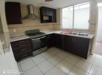 Casa de 3 habitaciones, Celaya · Casa en Venta en Villas Vicenza, a La Vuelta de Excelaris