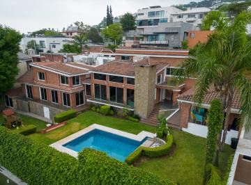 Casa de 4 habitaciones, San Pedro Garza García · Venta, Hermosa Casa en Villa Montaña, San Pedro, Gza Gcía, con Frente de 40 m²