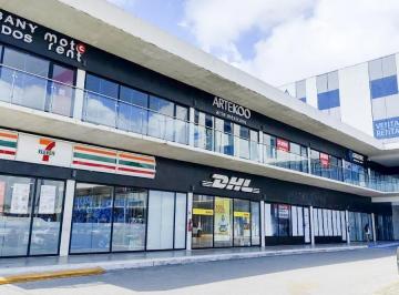Local comercial · 76m² · Local en Supermanzana 52