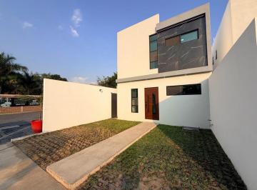 Casa en condominio · 105m² · 3 Recámaras · 2 Estacionamientos · Casa en Condominio - Centro