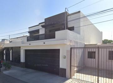 Casa de 4 habitaciones, Hermosillo · Bellisima Casa en Venta en Hermosillo Sonora a Unos m de La Universidad de Sonora!