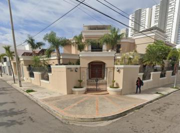 Casa de 5 habitaciones, Mazatlán · Exclusiva Residencia con Alberca en Venta en Mazatlan Sinaloa a 250 m de La Playa y Club de Golf!