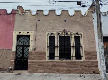 Casa de 3 habitaciones, Guadalajara · Casa Antigua en El Centro de Guadalajara de Adobe