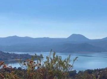 Terreno / Lote · 1018m² · En Venta Terreno en Valle de Bravo!