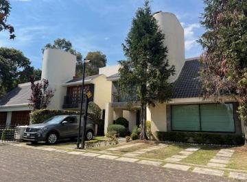 Casa en condominio · 201m² · 3 Recámaras · 3 Estacionamientos · En Venta Casa en Condominio en Hacienda San Francisco!