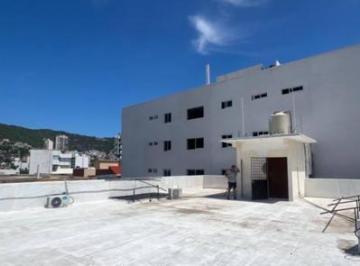 Edificio · 792m² · Edificio de Oficinas y Local Comercial en Venta, en Colonia Costa Azul, Acapulco