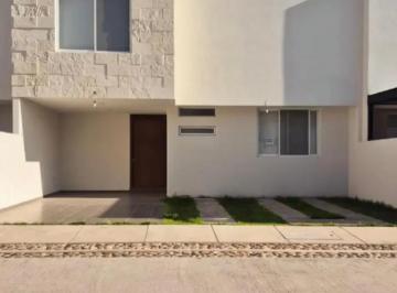 1 · Casa en Venta en Reserva Santa Mónica, Al Sur de Aguascalientes