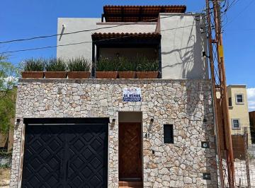 Casa de 4 habitaciones, San Miguel de Allende · Casa en Venta en Las Alamedas