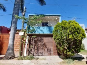 Casa · 108m² · 2 Recámaras · 1 Estacionamiento · Casa en Venta en Lomas de San Agustin